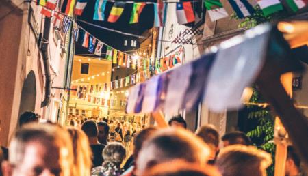 Ob prazniku zaživita predvsem Ljubljanska ulica in Manziolijev trg.